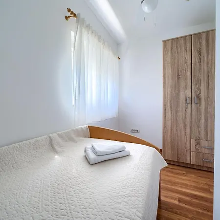 Сasa de vacaciones House Drago