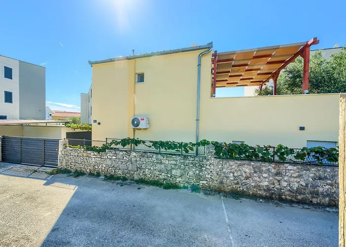 House Drago Vikendica *