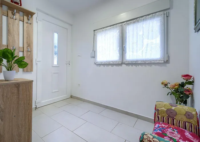 Vikendica House Drago